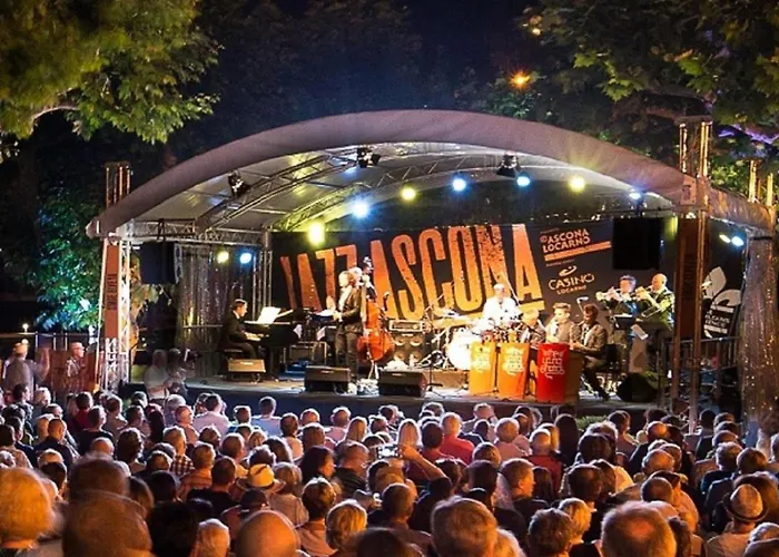 公寓 Verena By Fewotessin *